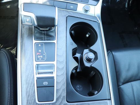 Used 2024 Audi A6 Premium Plus image 40