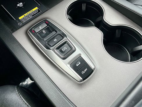 Used 2025 Honda Passport EX-L image 16