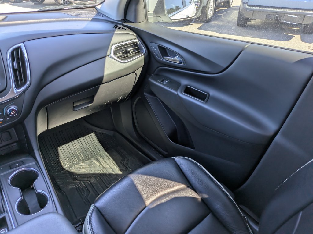 Used 2023 Chevrolet Equinox LT FWD image 20