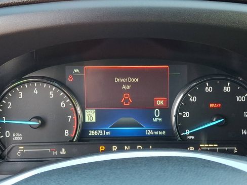 Used 2023 Ford Explorer XLT w/ Equipment Group 202A AWD/4WD image 21