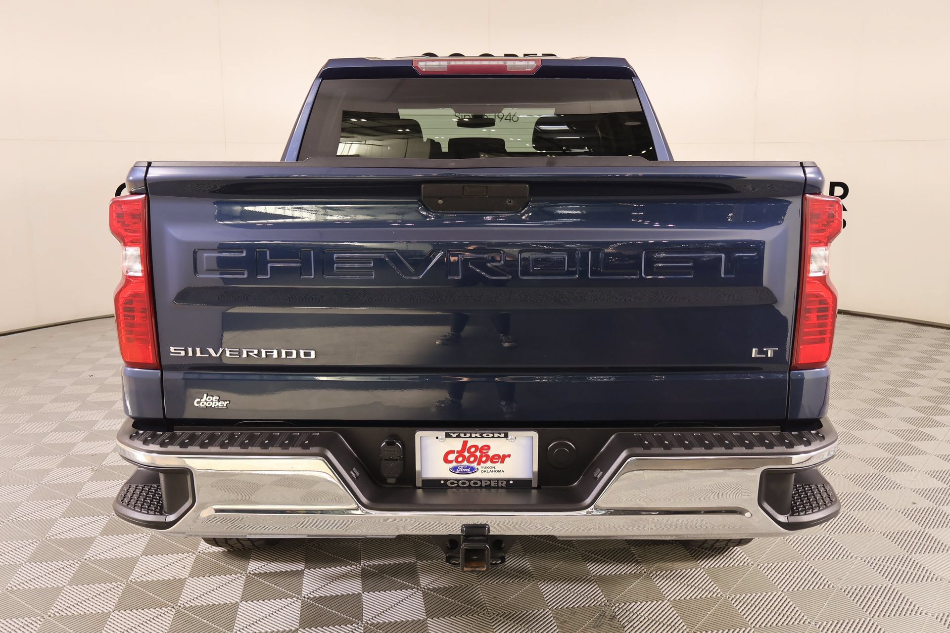 Used 2020 Chevrolet Silverado 1500 LT w/ Texas Edition AWD/4WD image 21