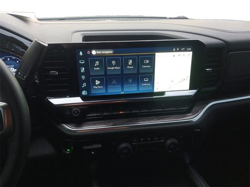 Used 2025 Chevrolet Silverado 3500 LTZ w/ LTZ Plus Package image 12