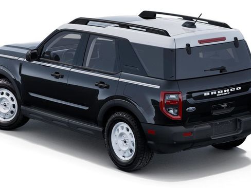 New 2025 Ford Bronco Sport Heritage w/ Convenience Package AWD/4WD image 2