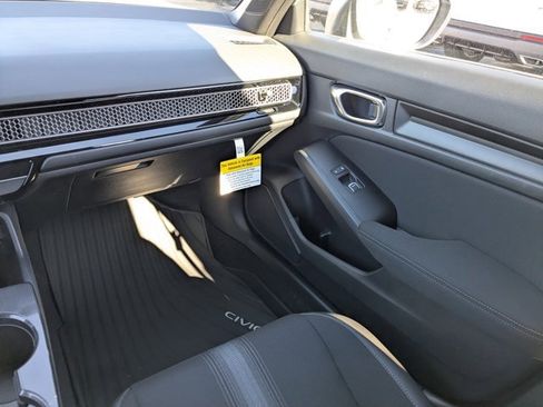 New 2026 Honda Civic Sport image 17