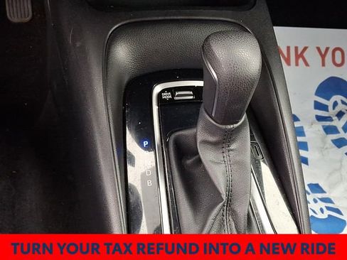 Used 2024 Toyota Corolla SE image 16