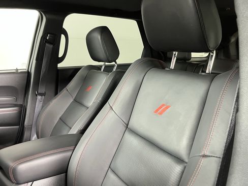 Used 2025 Dodge Durango GT image 16