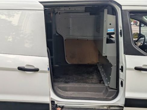 Used 2020 Ford Transit Connect XLT image 20