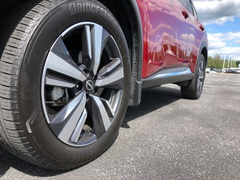 Used 2022 Nissan Rogue SL w/ SL Premium Package image 21