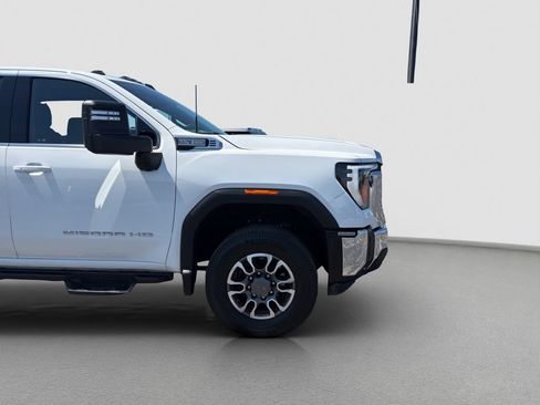 Used 2024 GMC Sierra 2500 SLE w/ SLE Value Package; AWD/4WD image 23