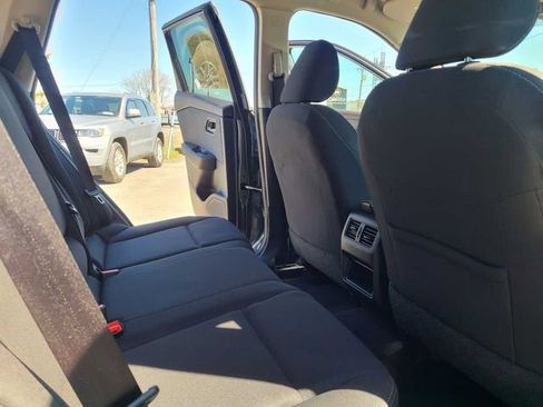 Used 2023 Nissan Rogue S AWD/4WD image 20