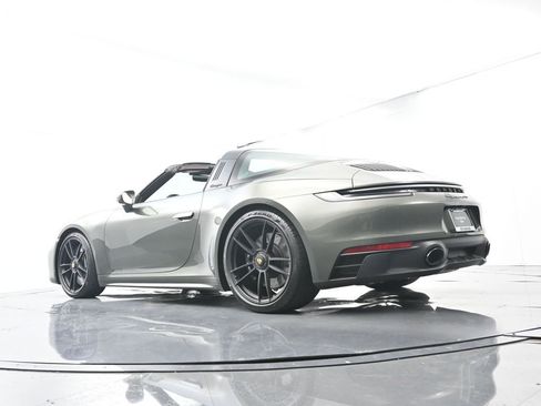 Used 2024 Porsche 911 Targa 4 GTS AWD/4WD image 57