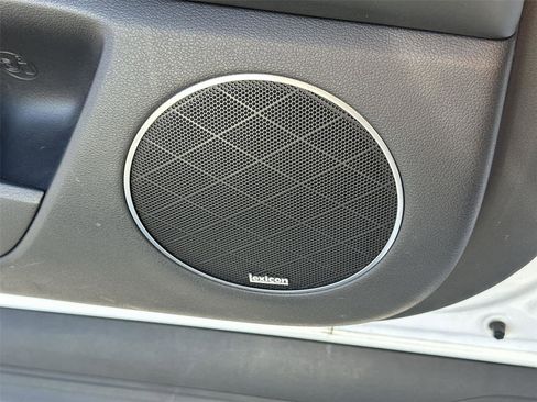 Used 2021 Genesis GV80 2.5T w/ Prestige Package 05 RWD image 36