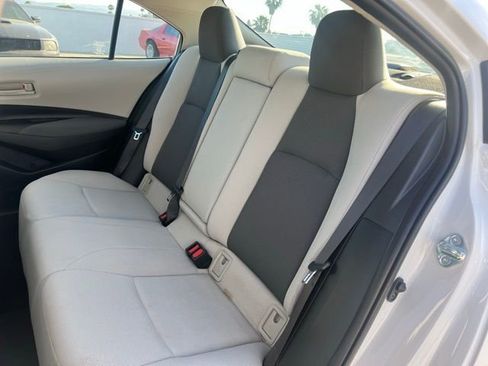 Used 2022 Toyota Corolla LE w/ Carpet Mat Package (TMS) image 15
