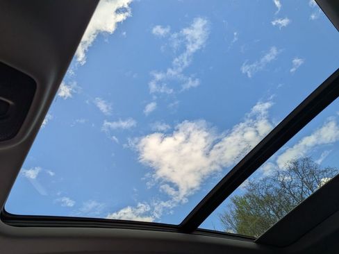 Used 2025 Audi Q5 Premium w/ 19" Wheel Package image 26