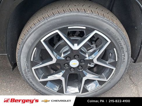 New 2026 Chevrolet Traverse High Country w/ LPO, Floor Liner Package AWD/4WD image 5