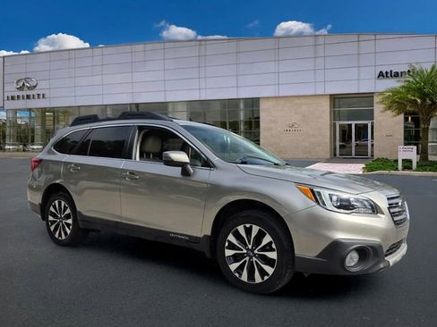 Used 2015 Subaru Outback 2.5i Limited AWD/4WD image 2