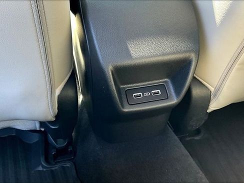 Used 2023 Honda Civic Touring image 10