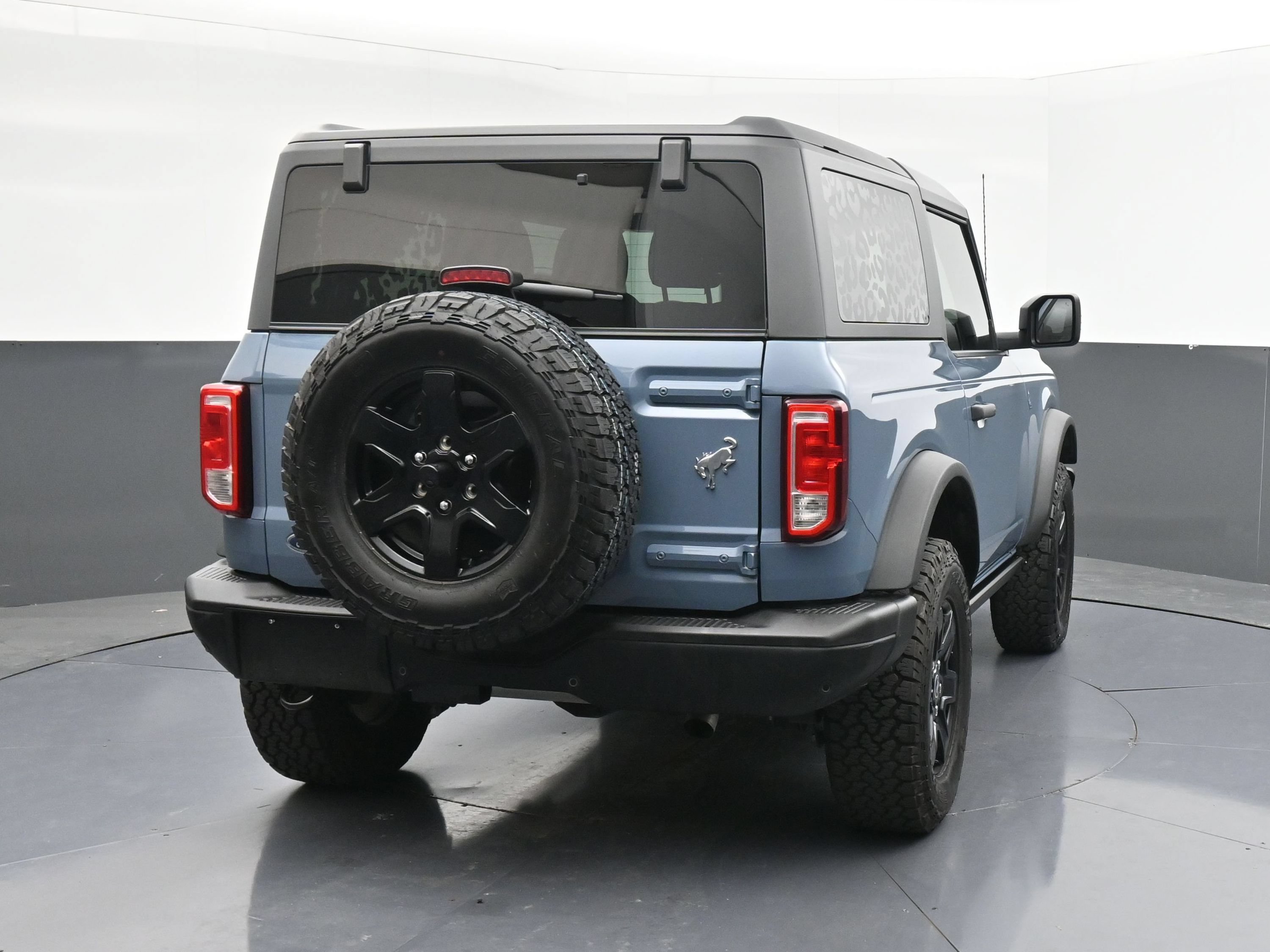 Used 2024 Ford Bronco Black Diamond AWD/4WD image 8