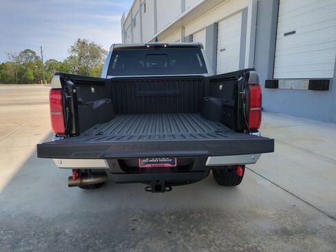 Certified 2024 Toyota Tacoma TRD Off-Road w/ TRD Off Road Premium Package image 6