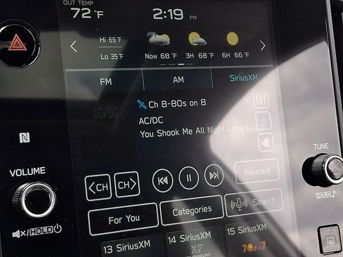 Certified 2025 Subaru Crosstrek 2.0i Premium image 17