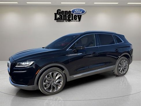 Used 2022 Lincoln Nautilus Reserve image 4