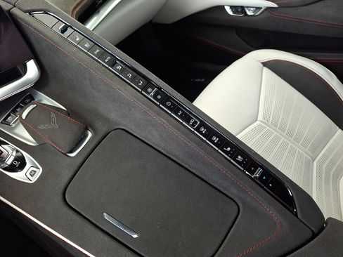 Used 2023 Chevrolet Corvette Stingray Premium Cpe w/ Z51 Performance Package RWD image 14