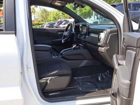 Used 2024 Chevrolet Colorado LT w/ LT Convenience Package II RWD image 27