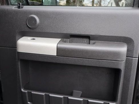 Used 2013 Ford F250 Lariat w/ Chrome Pkg image 11