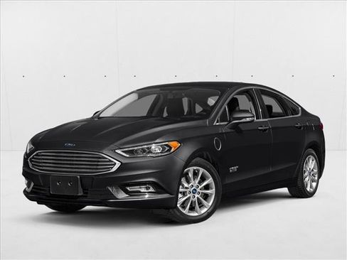 Used 2017 Ford Fusion Energi SE FWD image 1