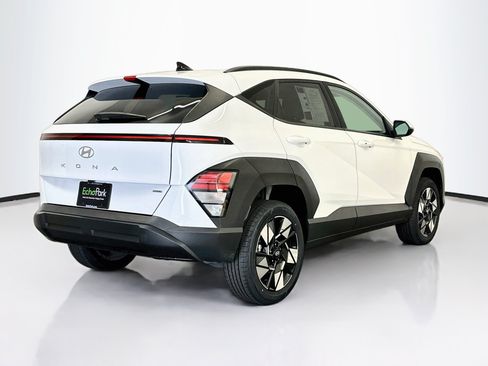Used 2025 Hyundai Kona SEL AWD/4WD image 9