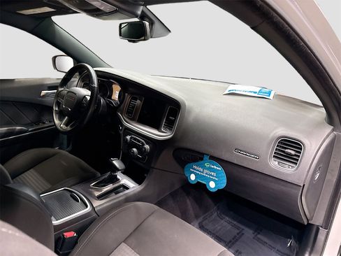 Used 2022 Dodge Charger GT image 29