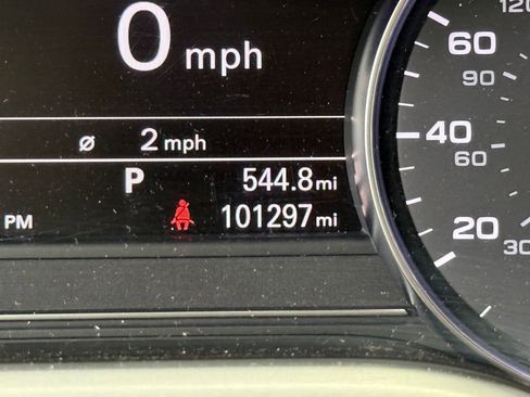 Used 2013 Audi A8 3.0T image 23