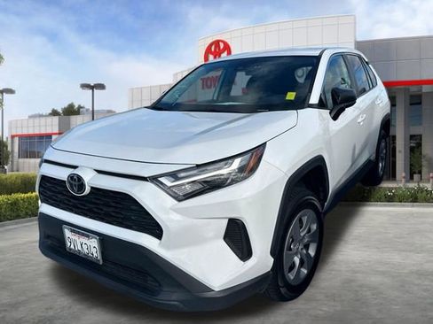 Used 2023 Toyota RAV4 LE FWD image 2