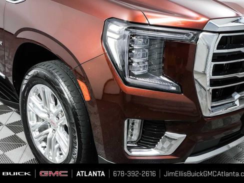 Used 2023 GMC Yukon XL SLT AWD/4WD image 77