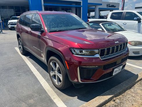 Used 2026 Jeep Grand Cherokee L Limited RWD image 5