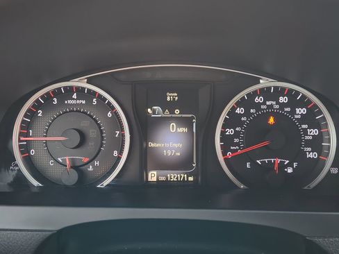 Used 2016 Toyota Camry SE image 15