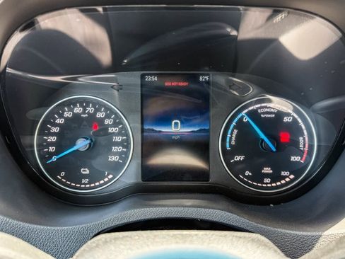 New 2024 Mercedes-Benz eSprinter 170 Cargo image 25