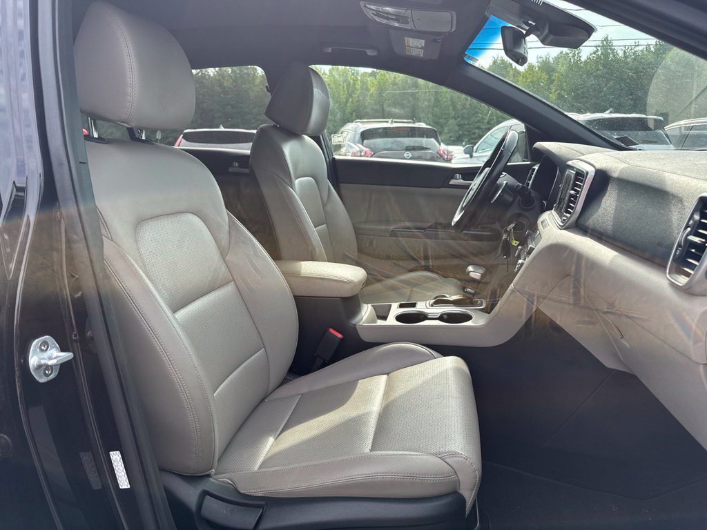 Used 2020 Kia Sportage S w/ S Sunroof Package AWD/4WD image 13