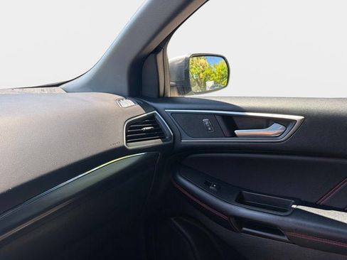 Used 2022 Ford Edge ST-Line AWD/4WD image 20
