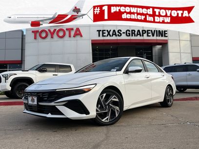 Used 2025 Hyundai Elantra Limited