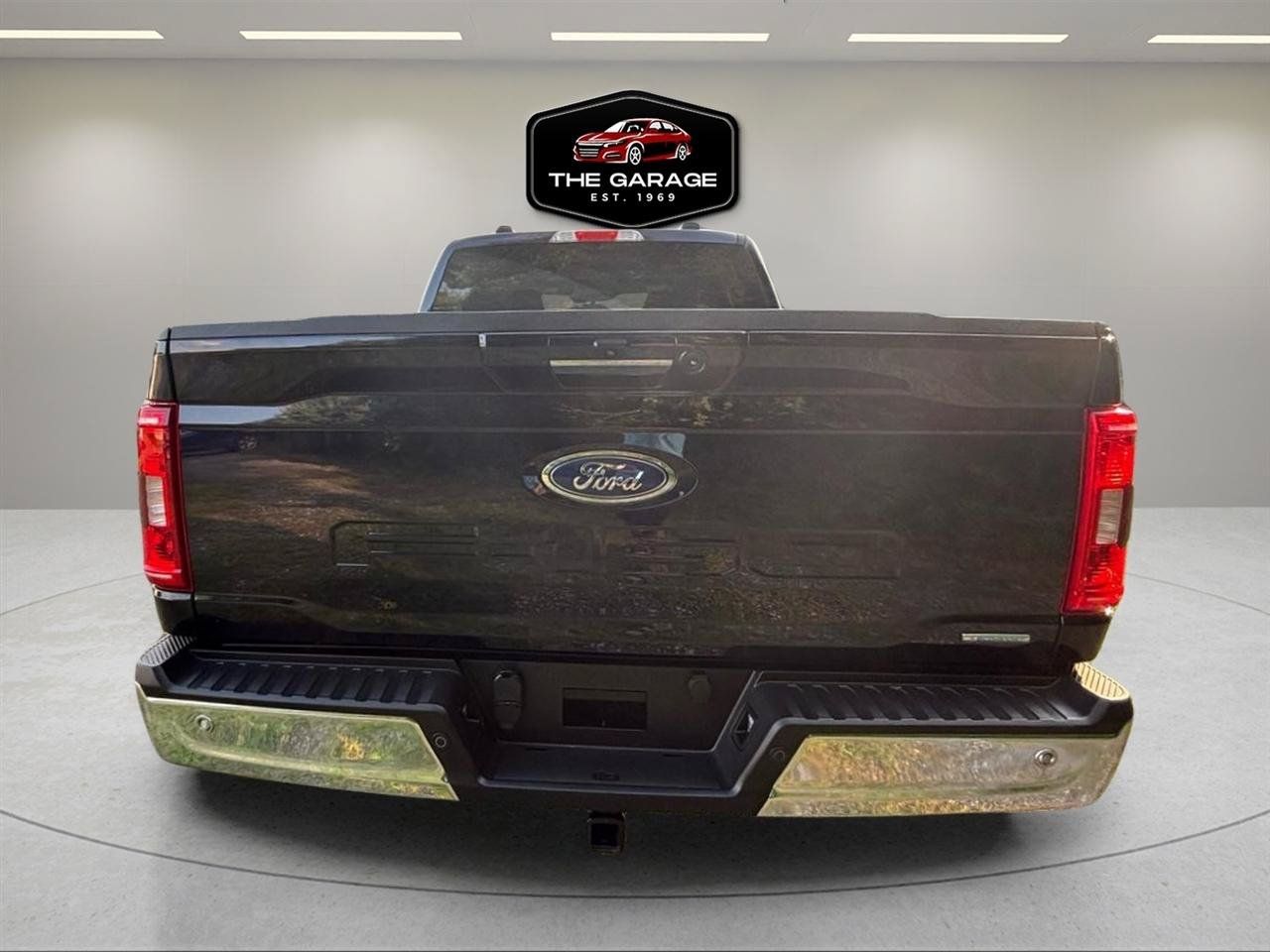 Used 2021 Ford F150 XLT w/ Equipment Group 302A High AWD/4WD image 4
