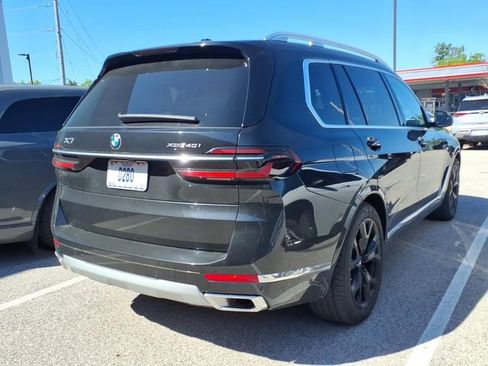 Used 2023 BMW X7 xDrive40i w/ Premium Package AWD/4WD image 4