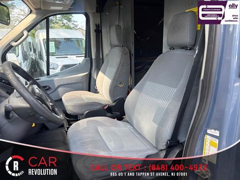 Used 2019 Ford Transit 250 148 High Roof Extended RWD image 9