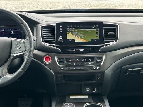 Used 2022 Honda Passport TrailSport image 27