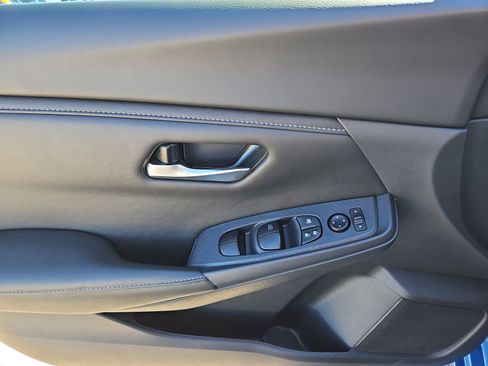 Certified 2025 Nissan Sentra SV w/ All-Weather Package image 23