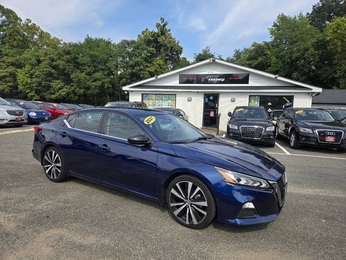 Used 2021 Nissan Altima 2.5 SR FWD image 5