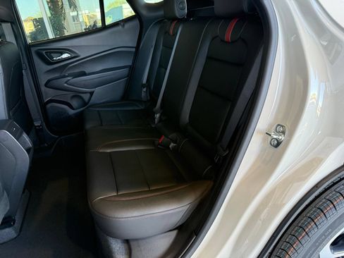 New 2026 Chevrolet Trax RS w/ Sunroof Package FWD image 33
