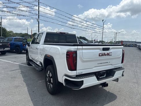 Used 2025 GMC Sierra 2500 Denali w/ Denali Reserve Package AWD/4WD image 12