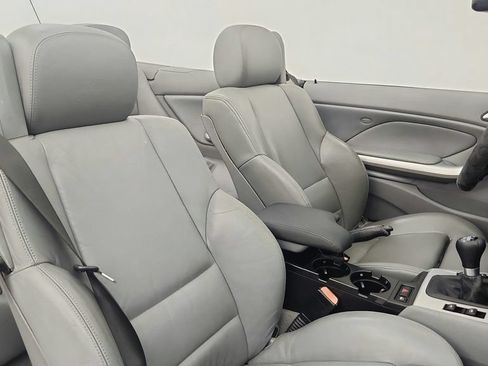 Used 2002 BMW M3 Convertible RWD image 19