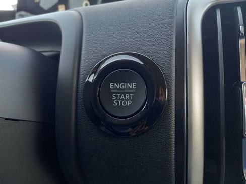 New 2025 Ford Expedition Active AWD/4WD image 24